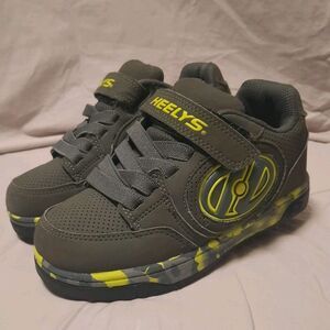 Heelys Pro Light Up Roller Shoes Youth 1 Gray Neon Yellow 2 Wheel Lights Work
